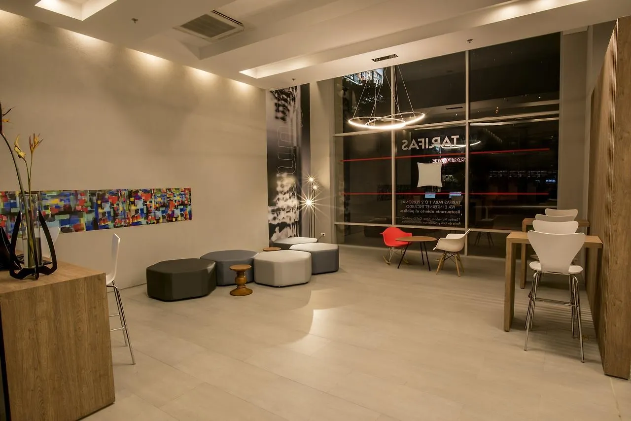 Hotel Ibis Cali Granada 3*,